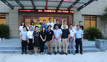 秣兵歷馬，寵物部華麗上線